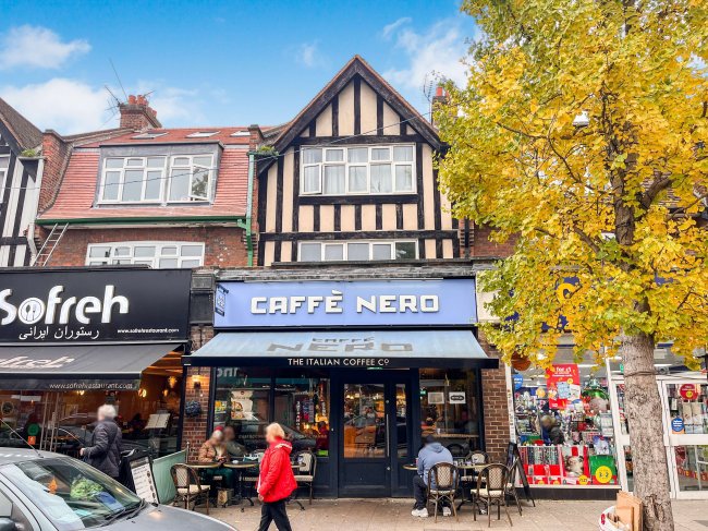 101 High Street, New Malden, KT3 4BW 8