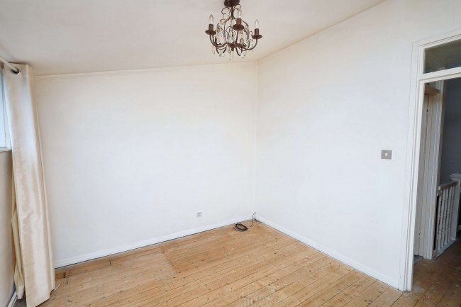 1 Bradbury Close, Southall, Middlesex, UB2 4JZ 10