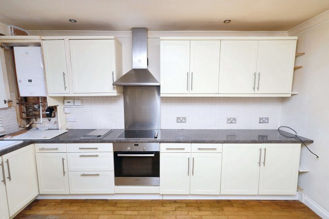 1 Bradbury Close, Southall, Middlesex, UB2 4JZ 10