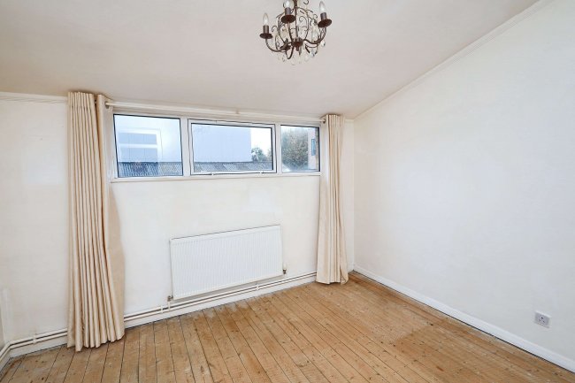 1 Bradbury Close, Southall, Middlesex, UB2 4JZ 10