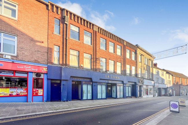 24 Silver Street, Wellingborough, NN8 1AY 2