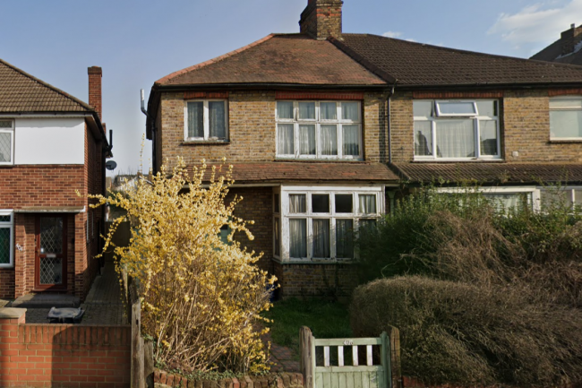 406 Hanworth Road, Hounslow TW3 3SN 2