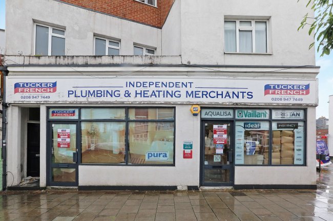 373-375 Durnsford Road, London SW19 8EF 9