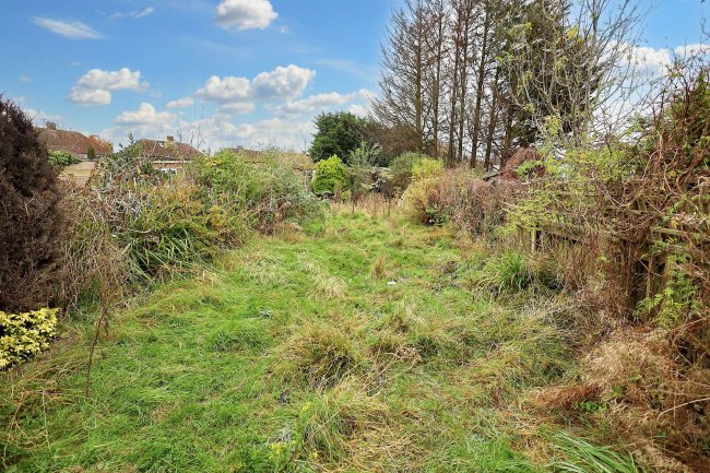 7 Middleton Avenue, Greenford, Middlesex, UB6 8BA 7