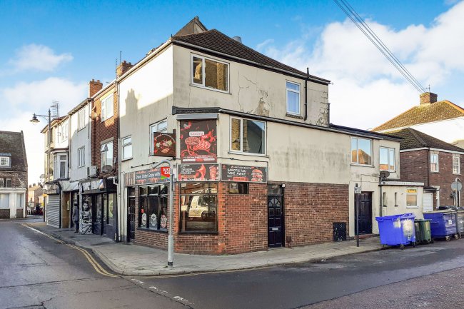 5 St Peters Road, Great Yarmouth, Norfolk, NR30 3AU 3