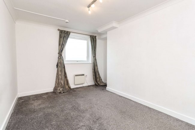Flat 35, Tower Court, London Road, Stoke On Trent,  ST5 1LT 6