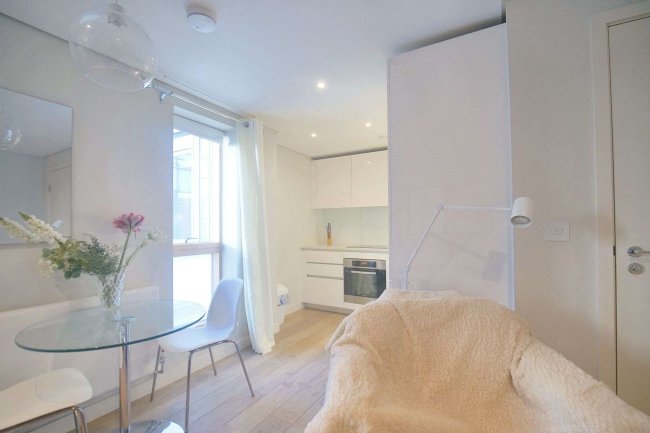 Apartment 1306, 4 Merchant Square East, London W2 1BF 9