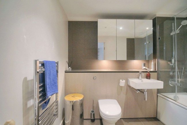 Apartment 1306, 4 Merchant Square East, London W2 1BF 9