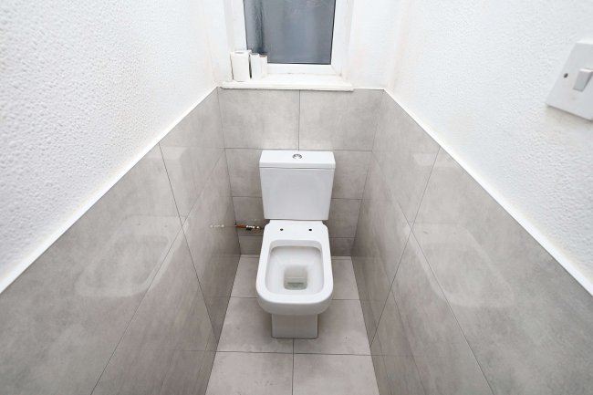 78 Ellesmere Road, Dollis Hill, London, NW10 1JS 6