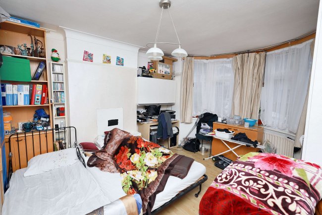 78 Ellesmere Road, Dollis Hill, London, NW10 1JS 6