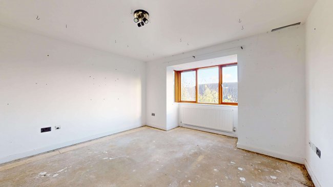 18 Pear Road, Leytonstone, London, E11 4YP 9