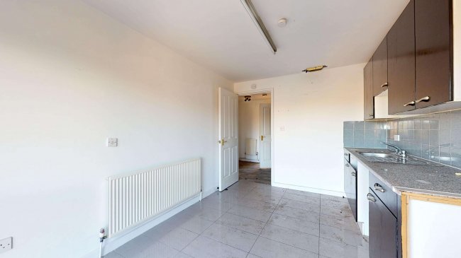 18 Pear Road, Leytonstone, London, E11 4YP 9