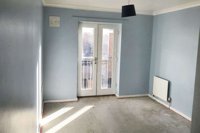 10 Broxburn Court, Broxburn Drive, South Ockenden, RM15 5PD 4