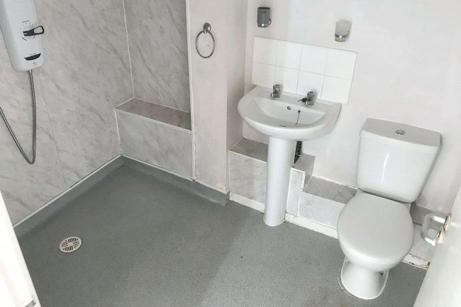 10 Broxburn Court, Broxburn Drive, South Ockenden, RM15 5PD 4