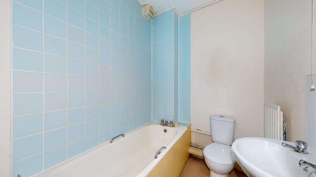 Flat 1, 304 Earls Court Road, Earls Court, London, SW5 9BA 8