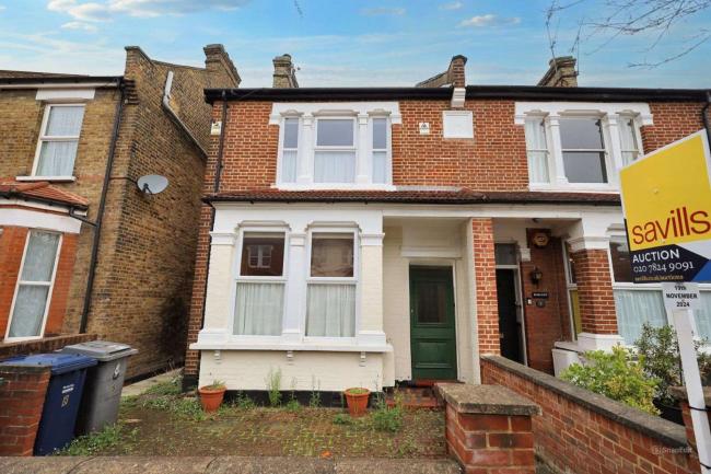 8 Goldsmith Road, Barnet, London N11 3JP 8