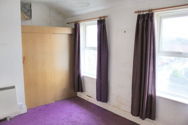 31 Brodrick Road, Eastbourne, East Sussex, BN22 9NR 6