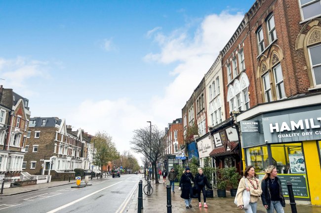 163 Lavender Hill, London SW11 5QH 10