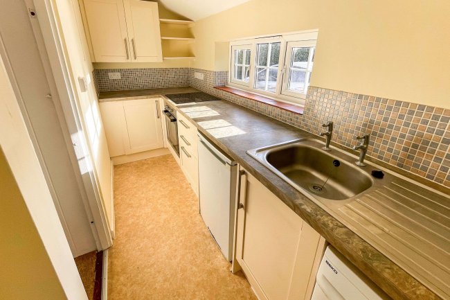 1&2 Wandon Green, Lawrence End Road, Luton, LU2 8PH 5