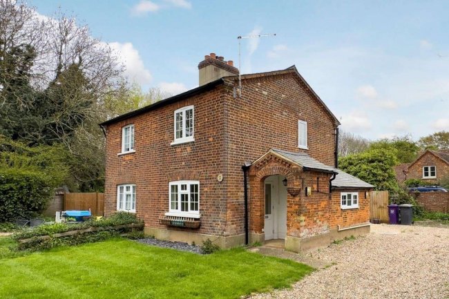 1&2 Wandon Green, Lawrence End Road, Luton, LU2 8PH 5