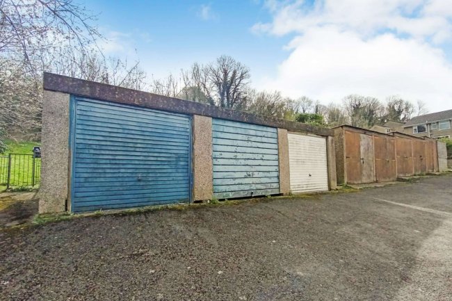 Garages at Summer Crescent, Stroud, GL5 1PP 5
