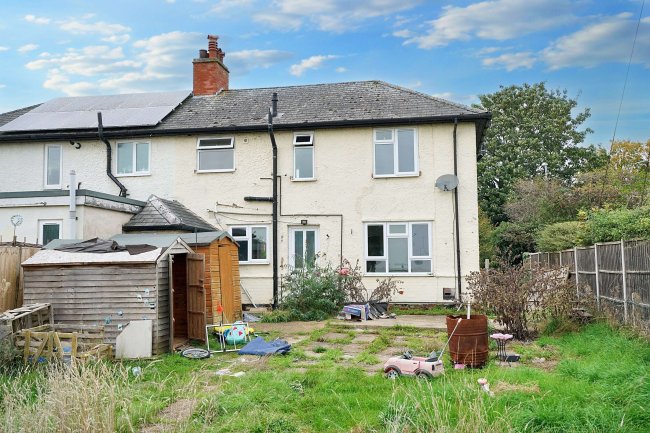 1 Broadway, Farcet, Peterborough, PE7 3AY 4