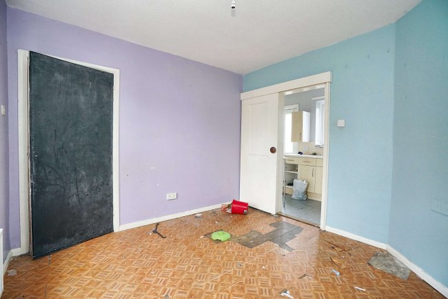 1 Broadway, Farcet, Peterborough, PE7 3AY 4