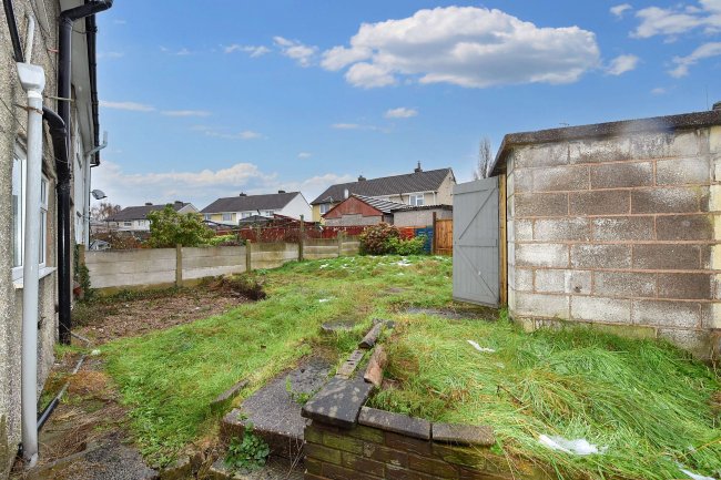 81 Dove Croft, New Ollerton, Newark, Nottinghamshire, NG22 9RQ 4