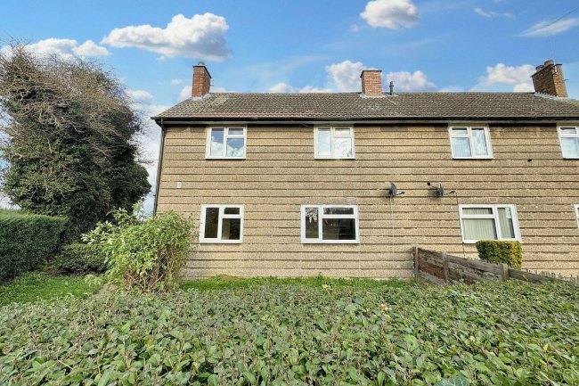 7 St Mary's Close, Farcet, Peterborough, Cambridgeshire, PE7 3AP 2