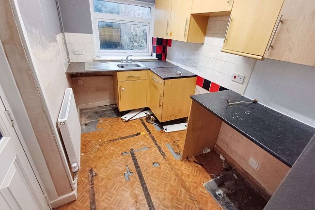 35 Chapel Street, Macclesfield, Cheshire, SK11 6TA 9