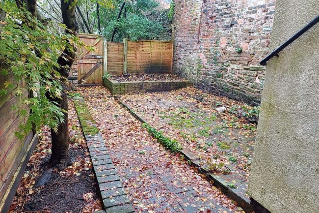 35 Chapel Street, Macclesfield, Cheshire, SK11 6TA 9