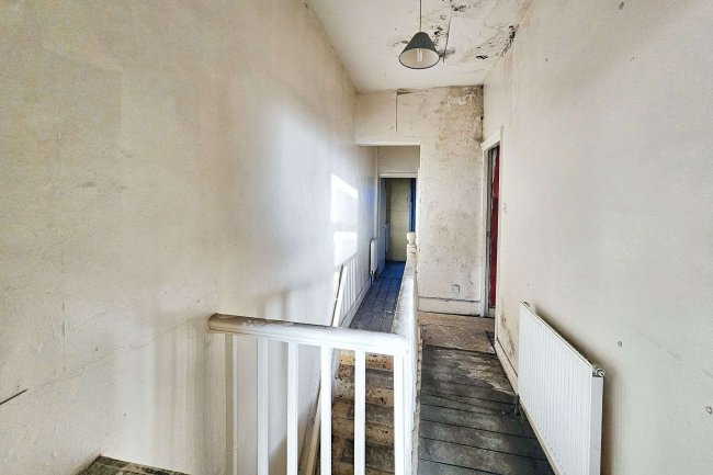 8a & 8B Hector Road, Longsight, Manchester, M13 0QN 10