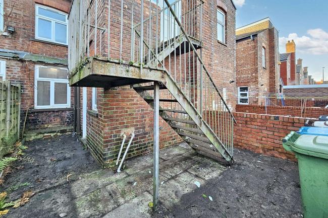 8a & 8B Hector Road, Longsight, Manchester, M13 0QN 10