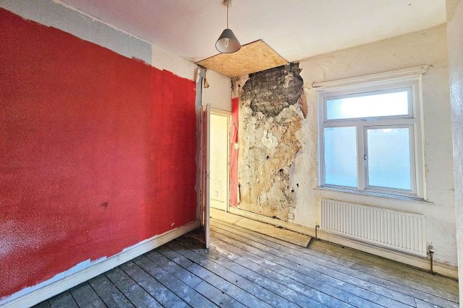 8a & 8B Hector Road, Longsight, Manchester, M13 0QN 10