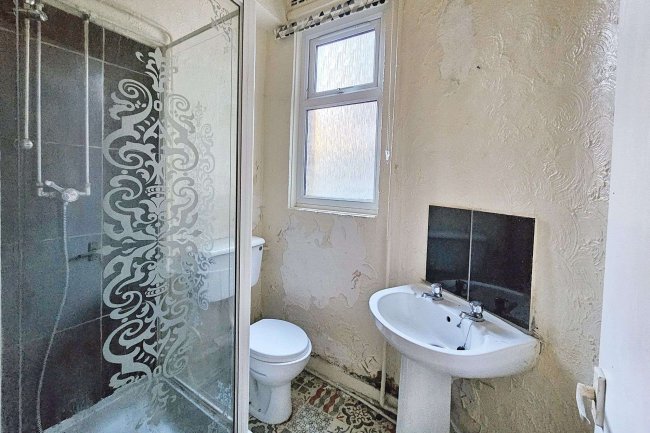 8a & 8B Hector Road, Longsight, Manchester, M13 0QN 10