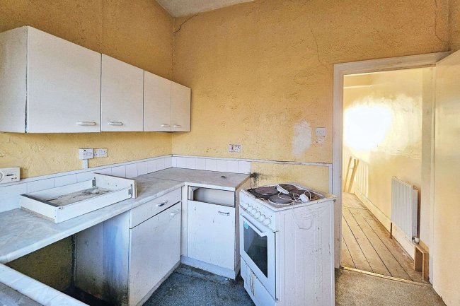 8a & 8B Hector Road, Longsight, Manchester, M13 0QN 10