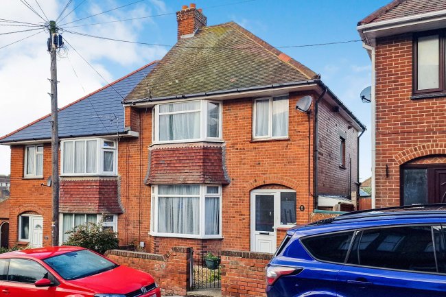 20 Grotto Hill, Margate, Kent, CT9 2BU 4
