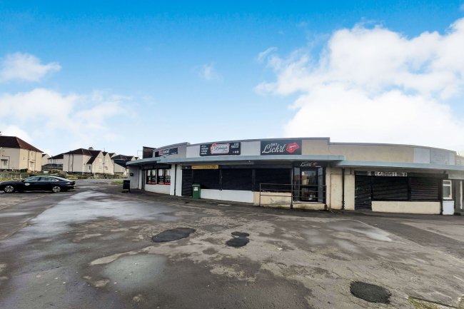 1 Shortlees Crescent, Kilmarnock, Ayrshire, KA1 4PR 3