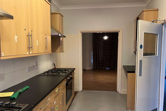 96 Cricketfield Road, Clapton, London E5 8NS 6