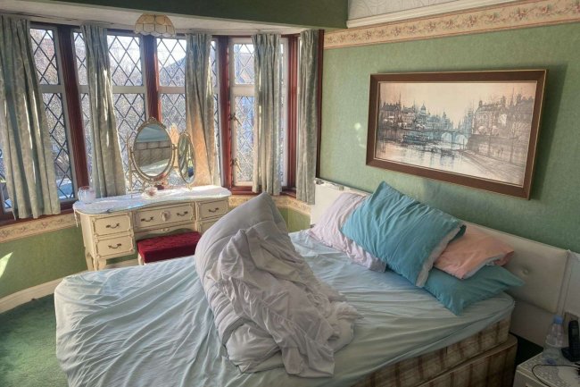 153 Conway Crescent, Perivale, Greenford UB6 8JB 7