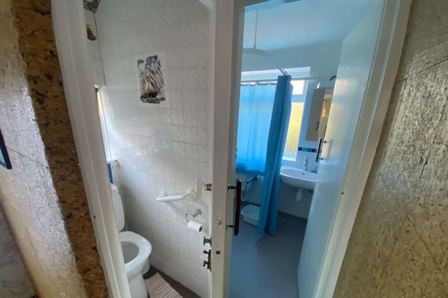 153 Conway Crescent, Perivale, Greenford UB6 8JB 7