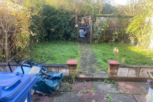 153 Conway Crescent, Perivale, Greenford UB6 8JB 7