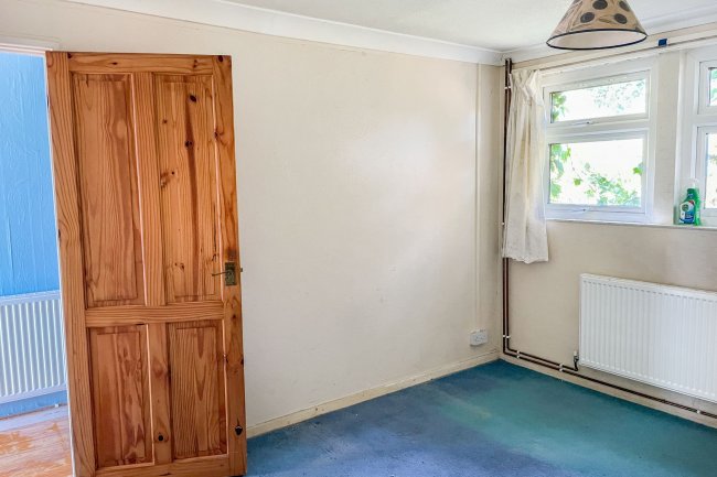 56 St Marys Close, Trimley, St Mary, Felixstowe, IP11 0TX 10