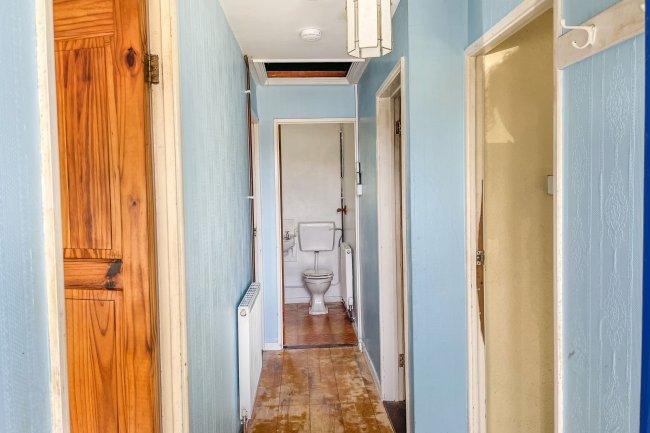 56 St Marys Close, Trimley, St Mary, Felixstowe, IP11 0TX 10