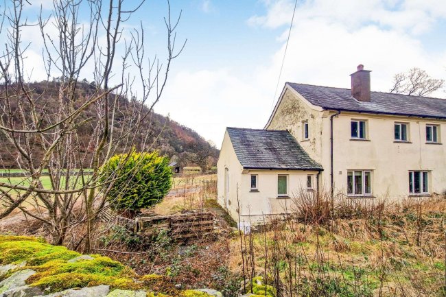 9 Fisher Place, Thirlmere, Keswick, Cumbria, CA12 4TW 1