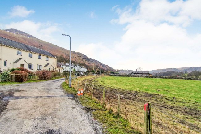 9 Fisher Place, Thirlmere, Keswick, Cumbria, CA12 4TW 1