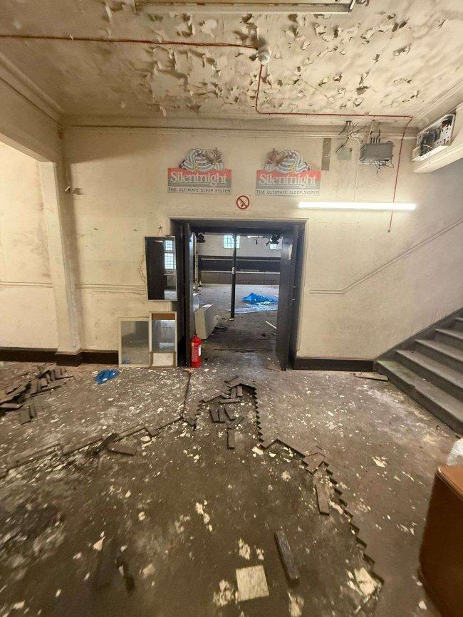 Kingsway International Christian Centre, 1a The Causeway, Rowley Regis B65 8AA 8