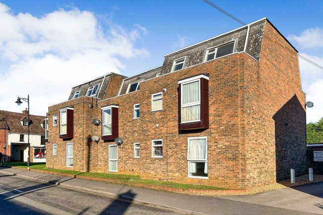 20 Royston Court, Potton, Sandy, SG19 2NJ 3