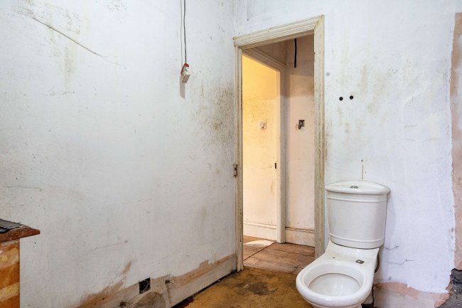 87 Coldharbour Lane, Camberwell, London, SE5 9NS 2