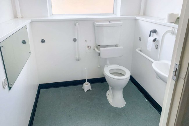 The Old School, The Cross, Okeford Fitzpaine, Blandford Forum, Dorset, DT11 0RF 6